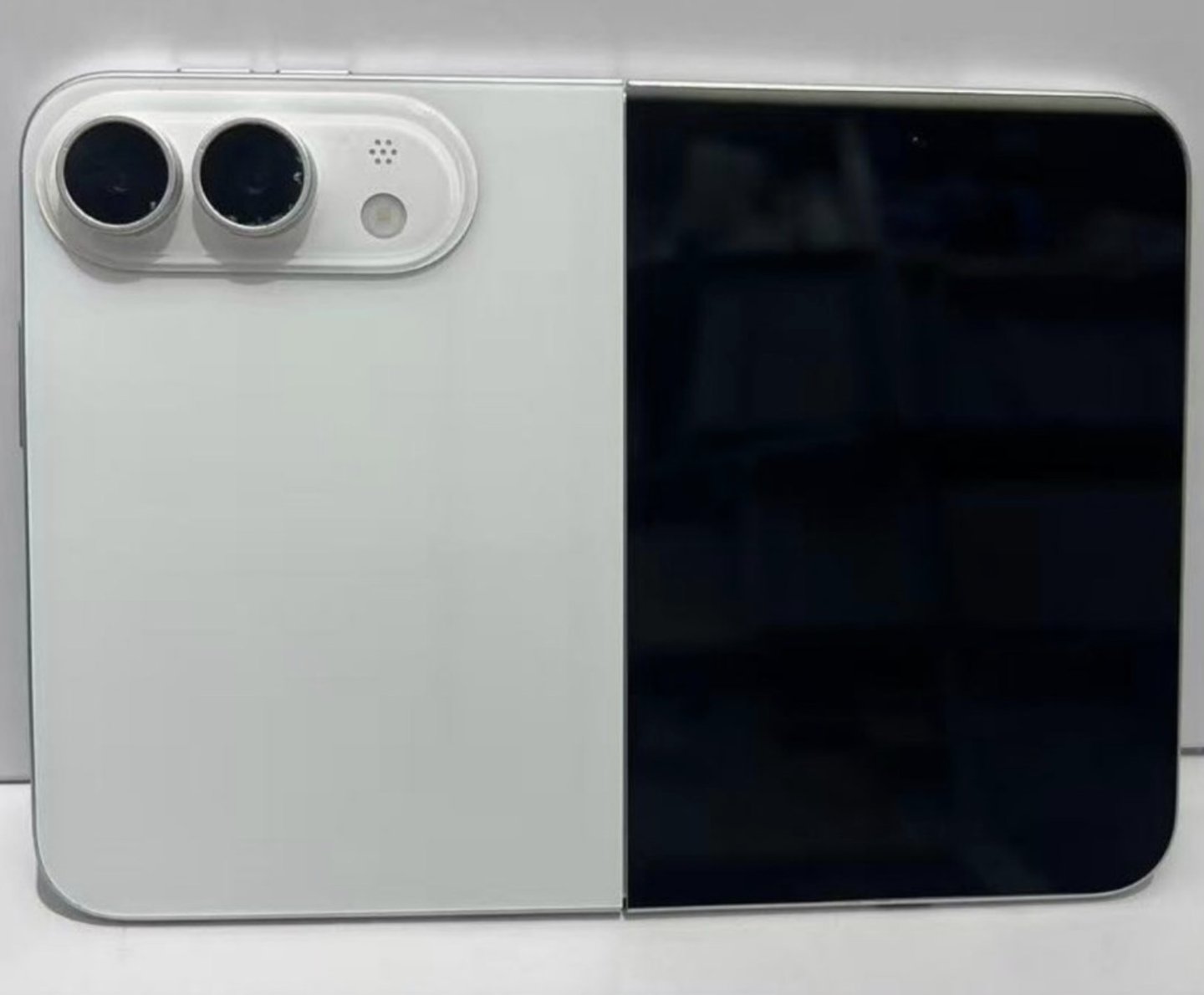 A leaker reveals Apple's 2027 iPhone lineup, including the iPhone 19 Pro and a l — Image 2