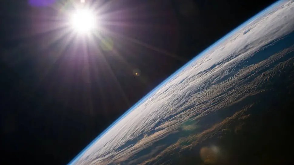 Earth Might Survive the Sun's Death After All, New Model Suggests